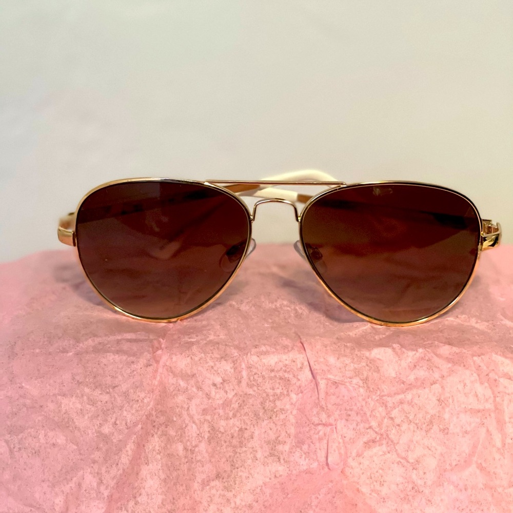Aviator sunglasses
